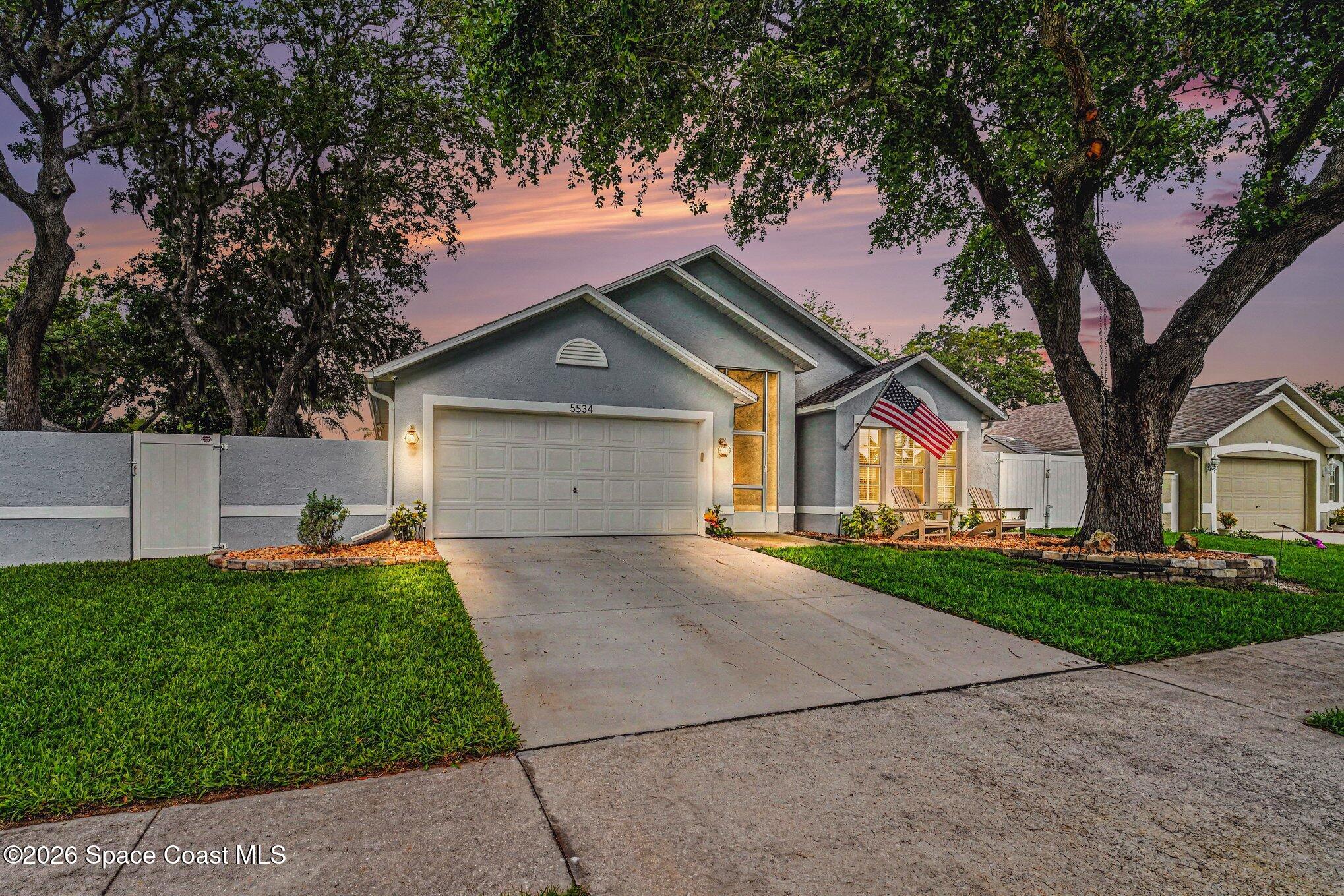 5534 Oak Hollow Drive