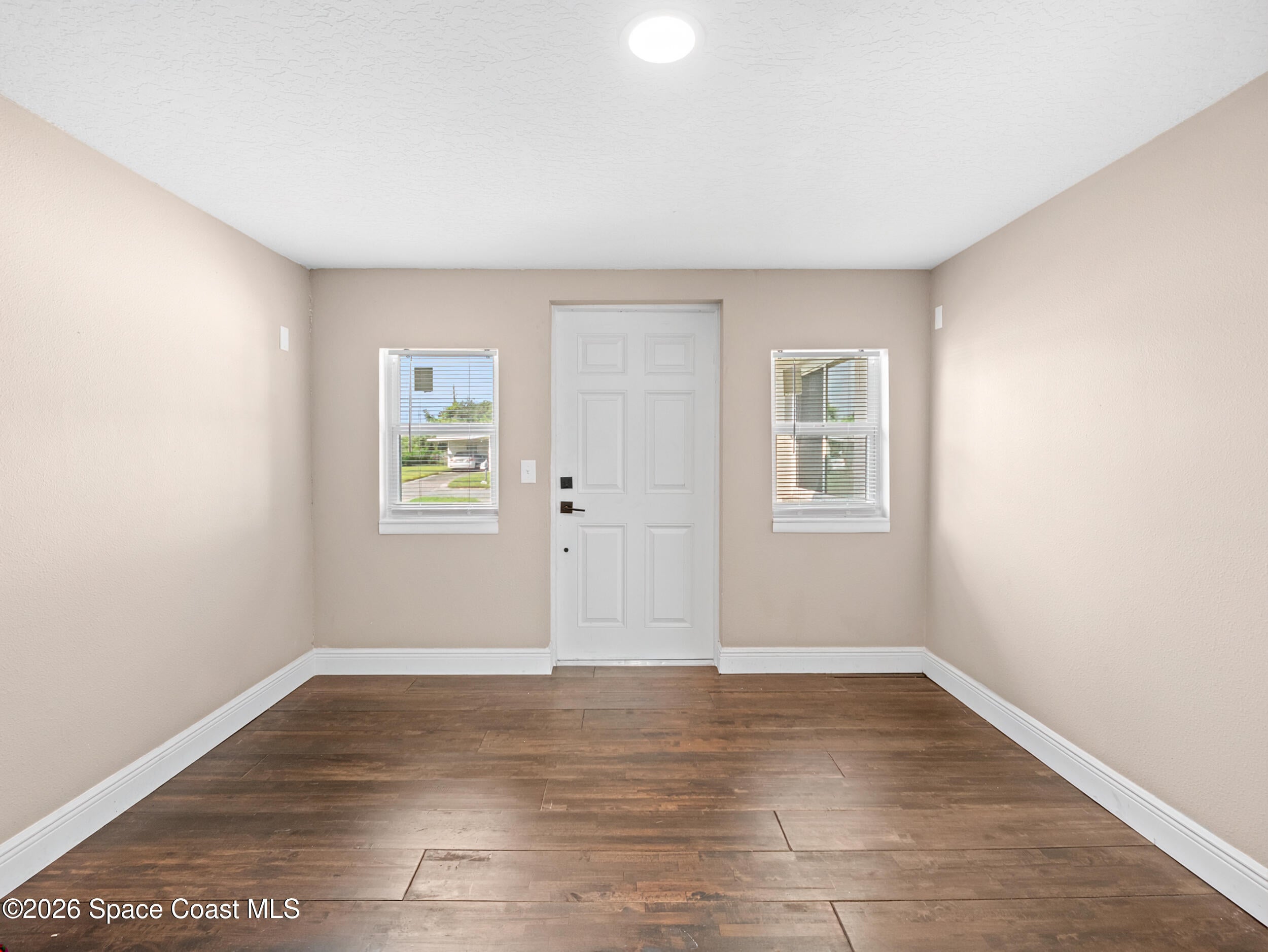 956 Beechfern Lane