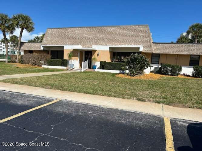 2700 N Highway A1a 10-107