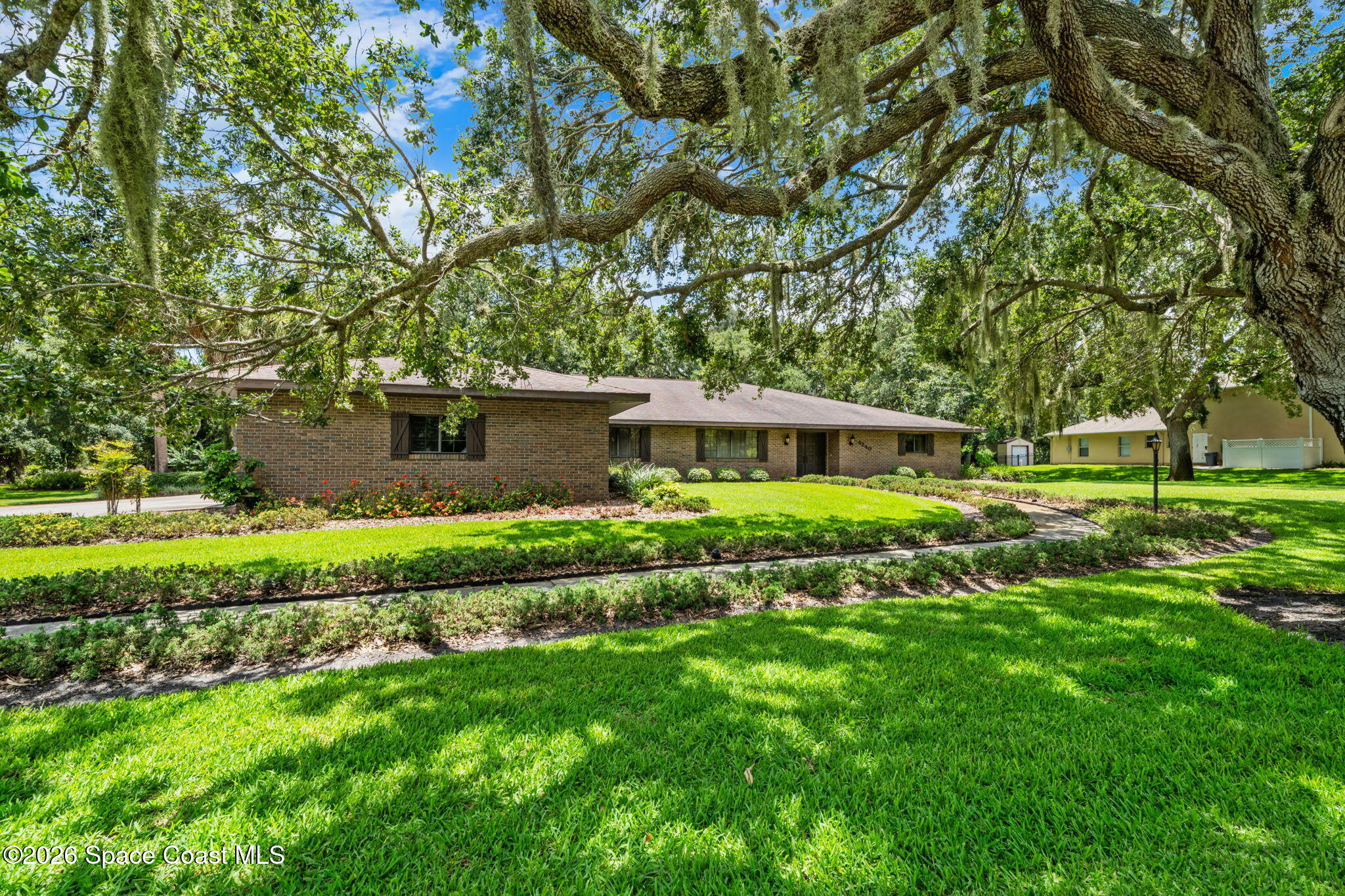 4240 N Tropical Trail