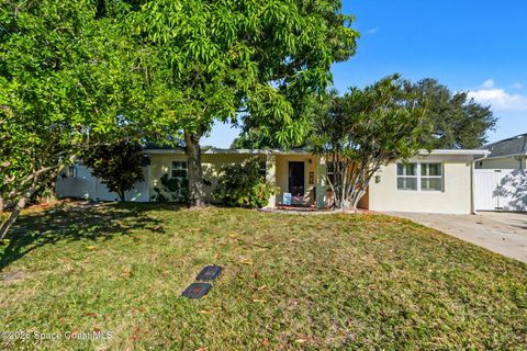 Photo of 206 Harbor Drive, Cape Canaveral, FL 32920 (MLS # 1066075)