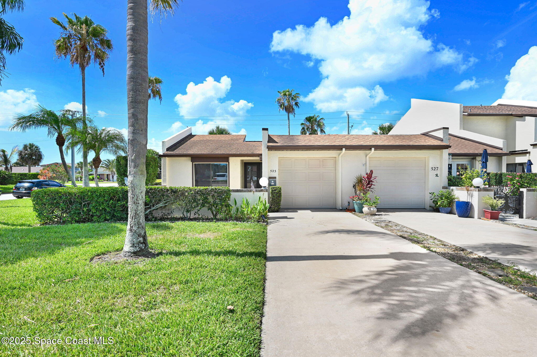 525 Summerset Court
