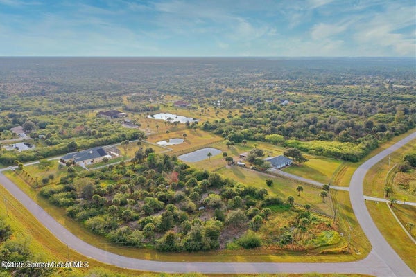 335 PINTO LN, PALM BAY, FL 32909 - Image 7d8d886dce62532942cfa493e9d5f0dc/1265983130