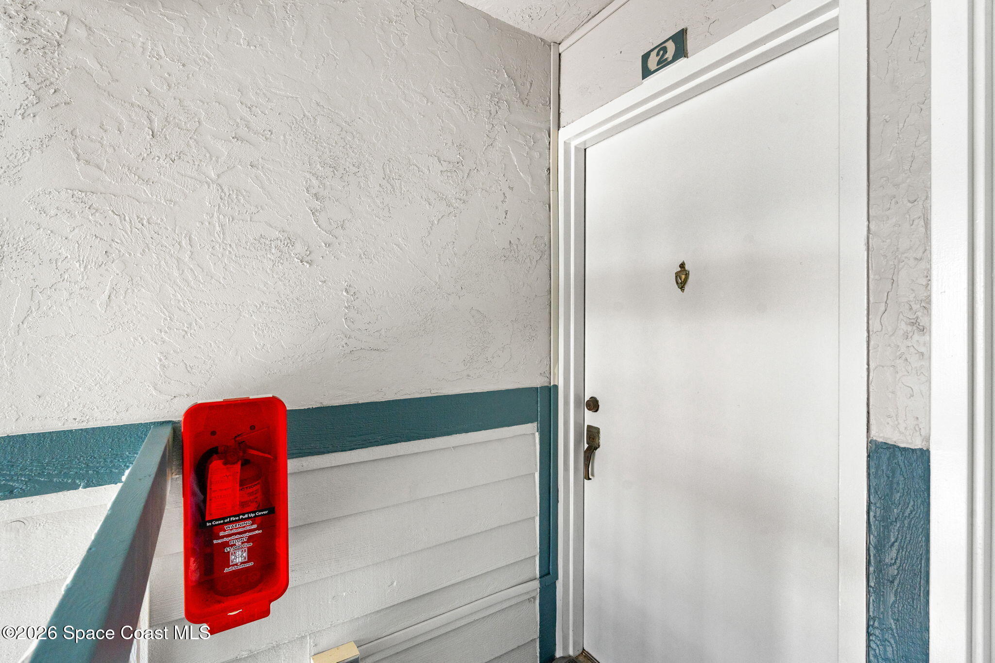 4740 Lake Waterford Way W 2-112