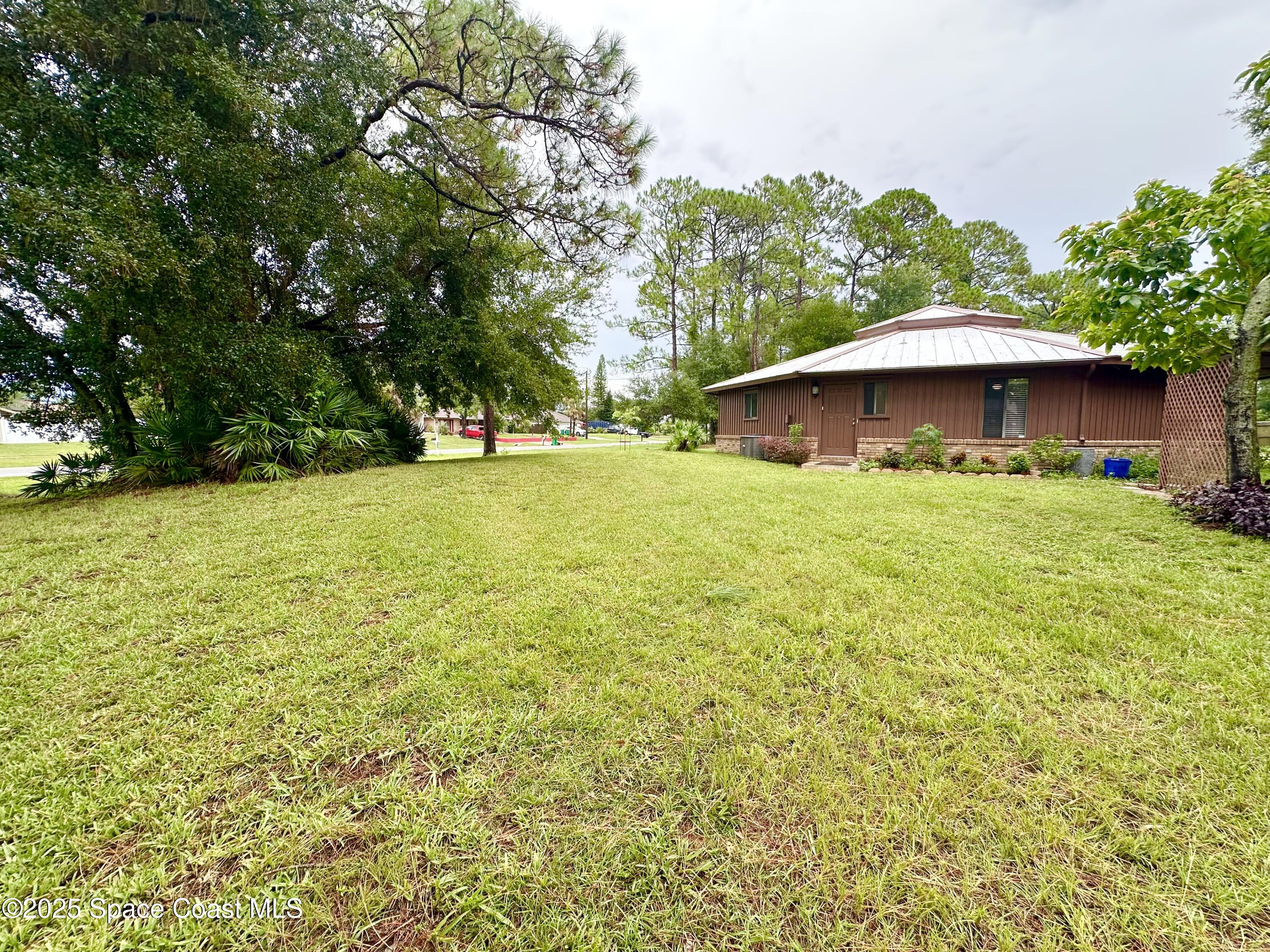 6325 Corsica Boulevard