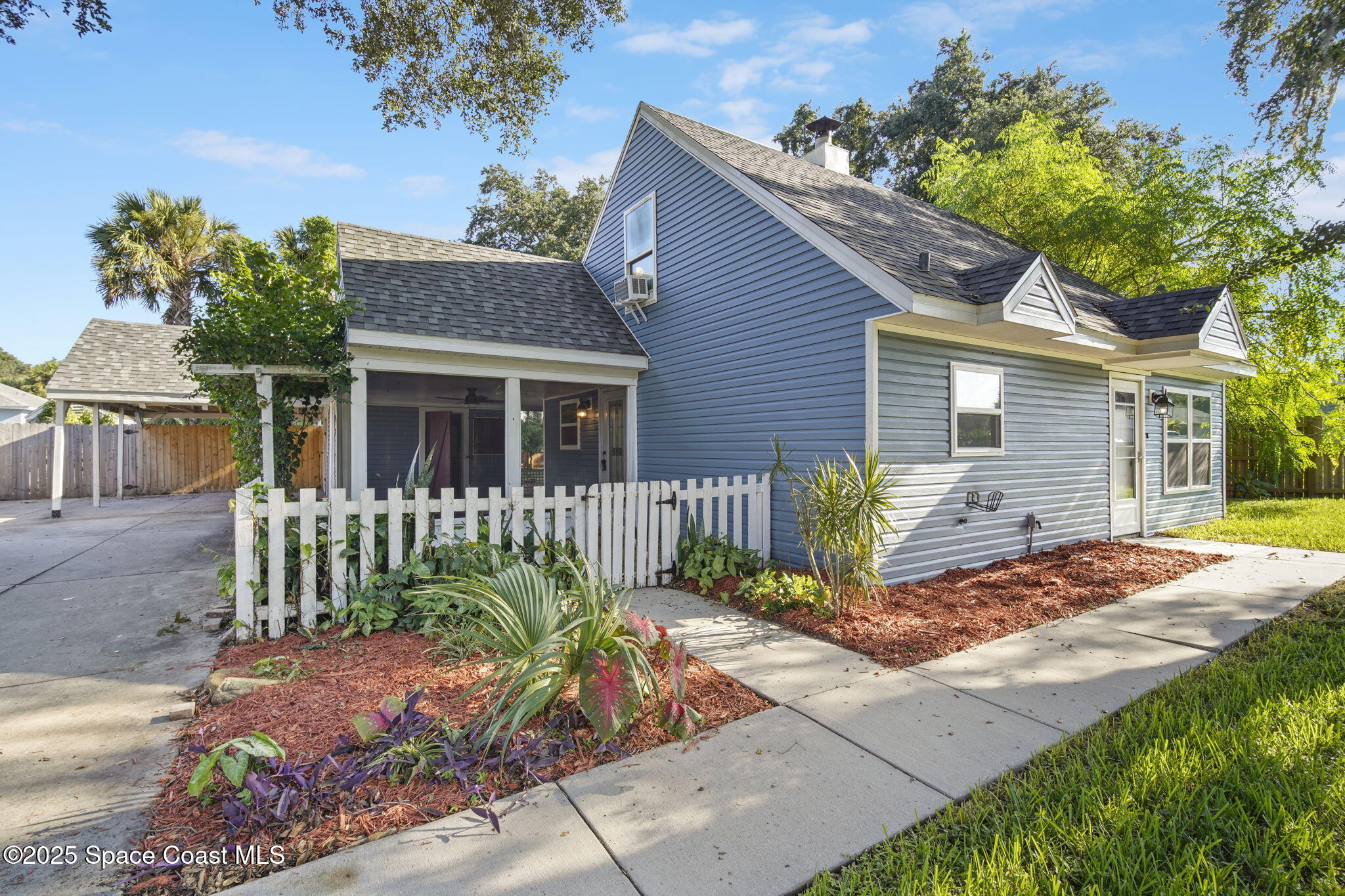 6118 Dees Road