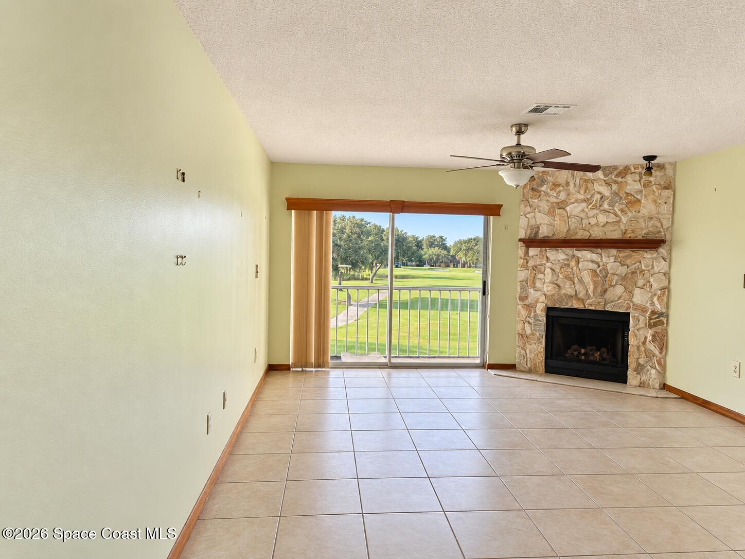 1600 Woodland Drive 8211