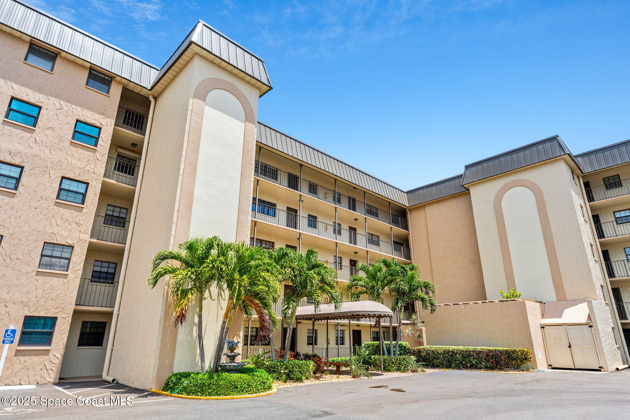 4100 Ocean Beach Boulevard 512