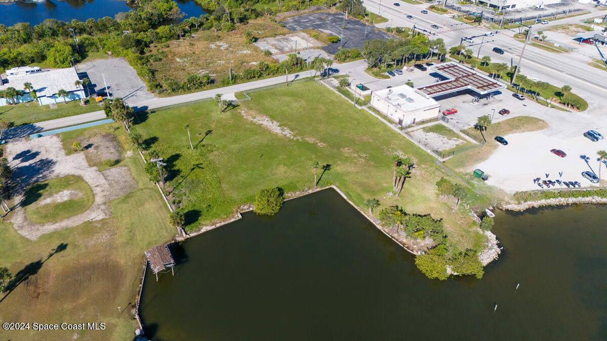 84 S Banana River Drive