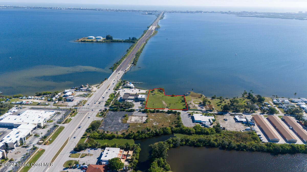 84 S Banana River Drive