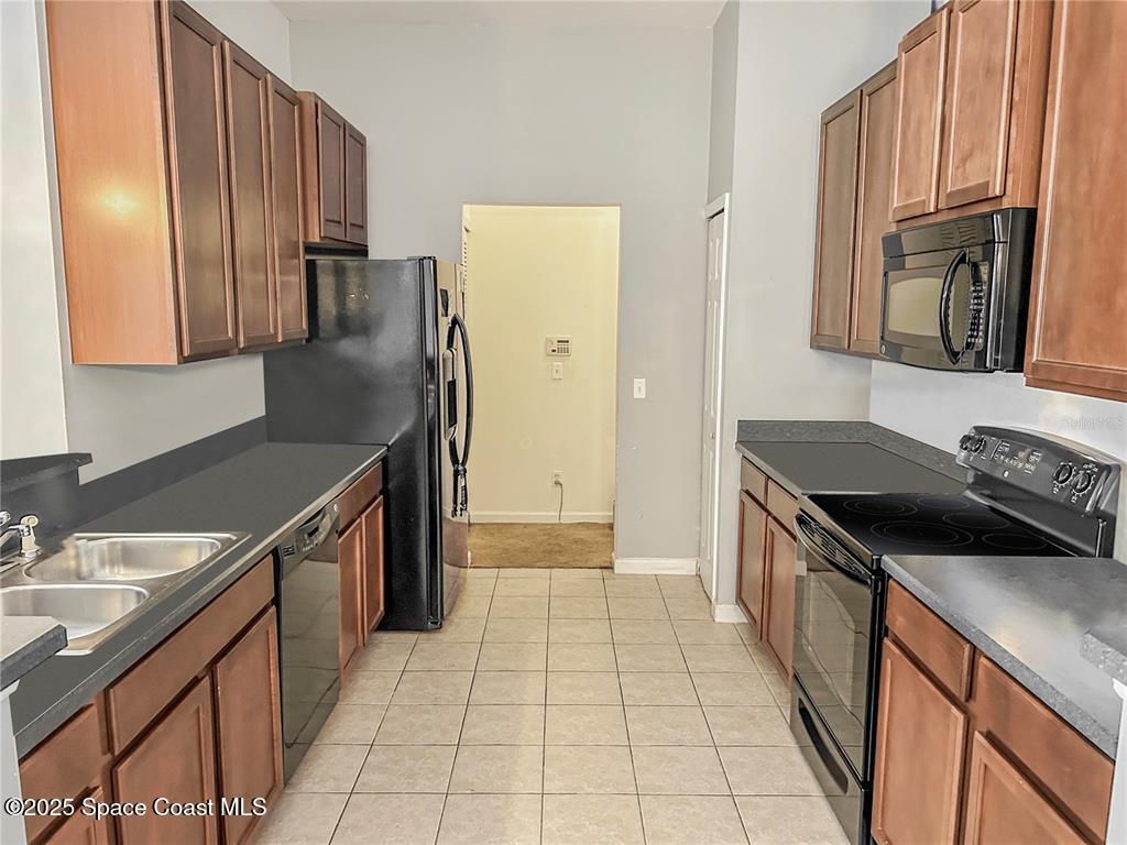 4016 Meander Place 206
