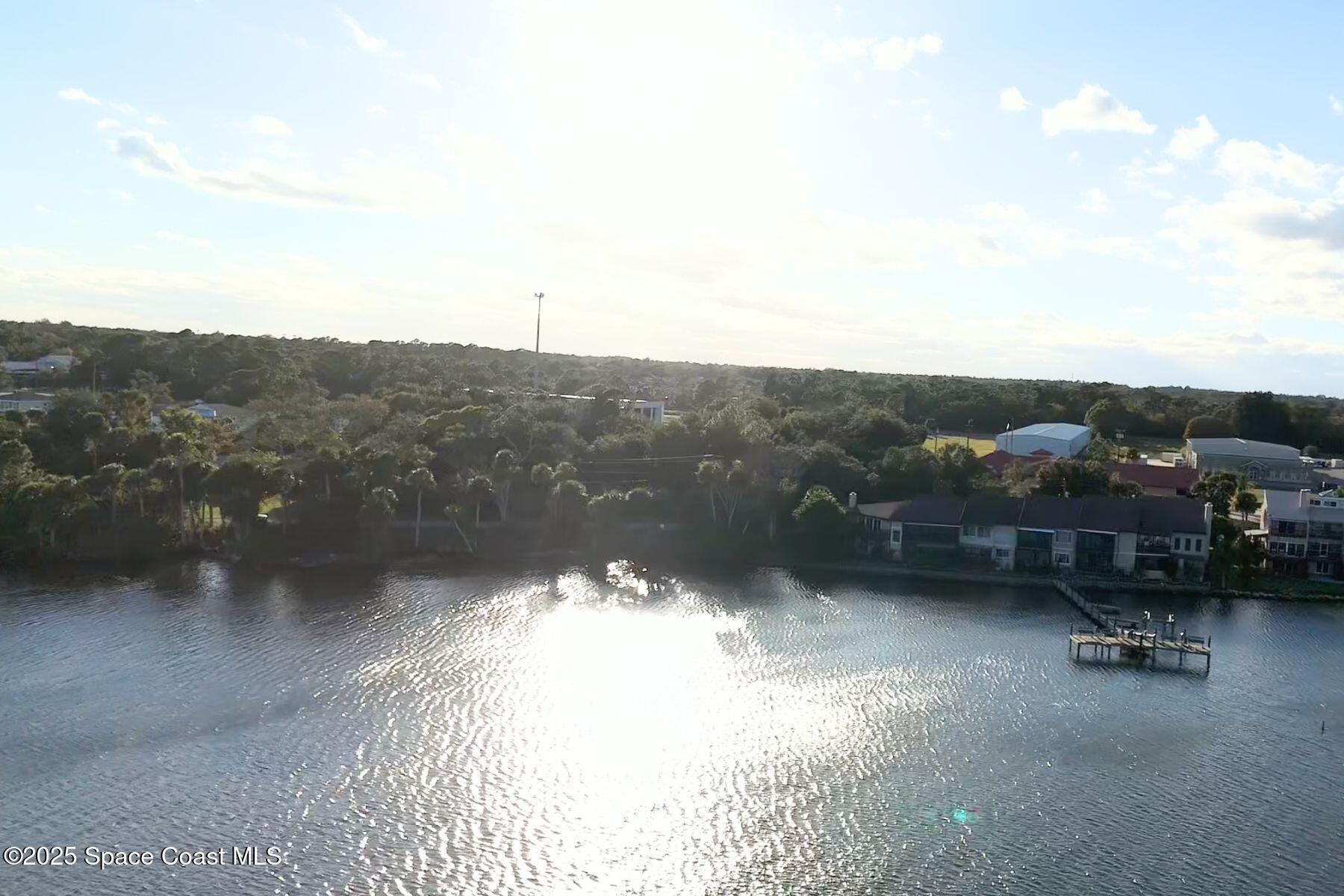 5122 Riveredge Drive