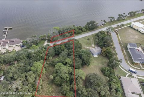 5122 Riveredge Drive Titusville FL 32780