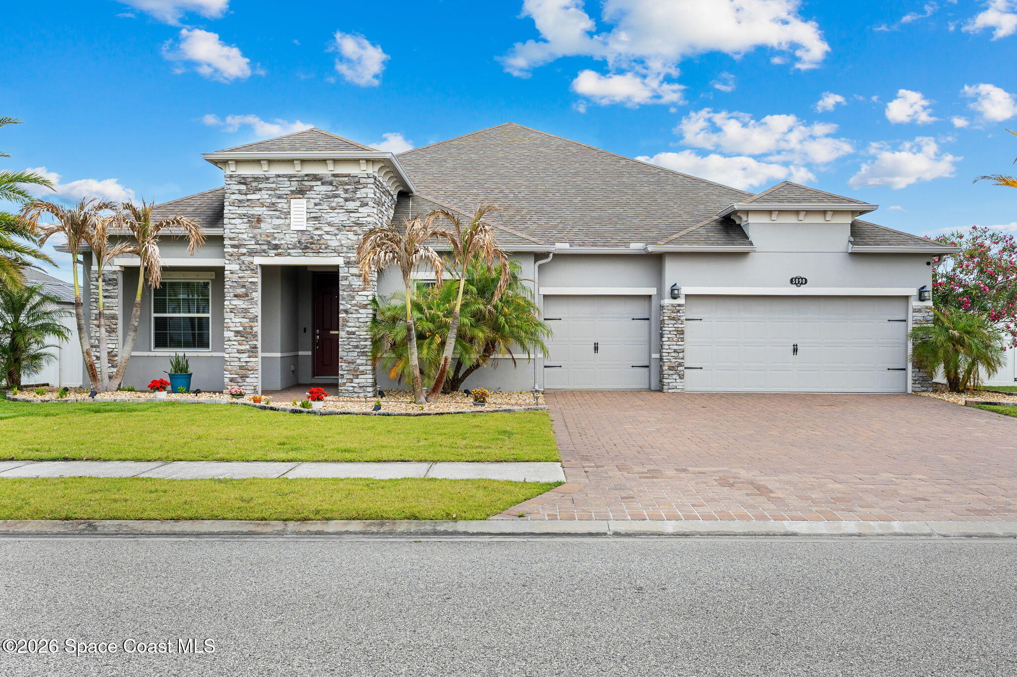 5090 Hebron Drive