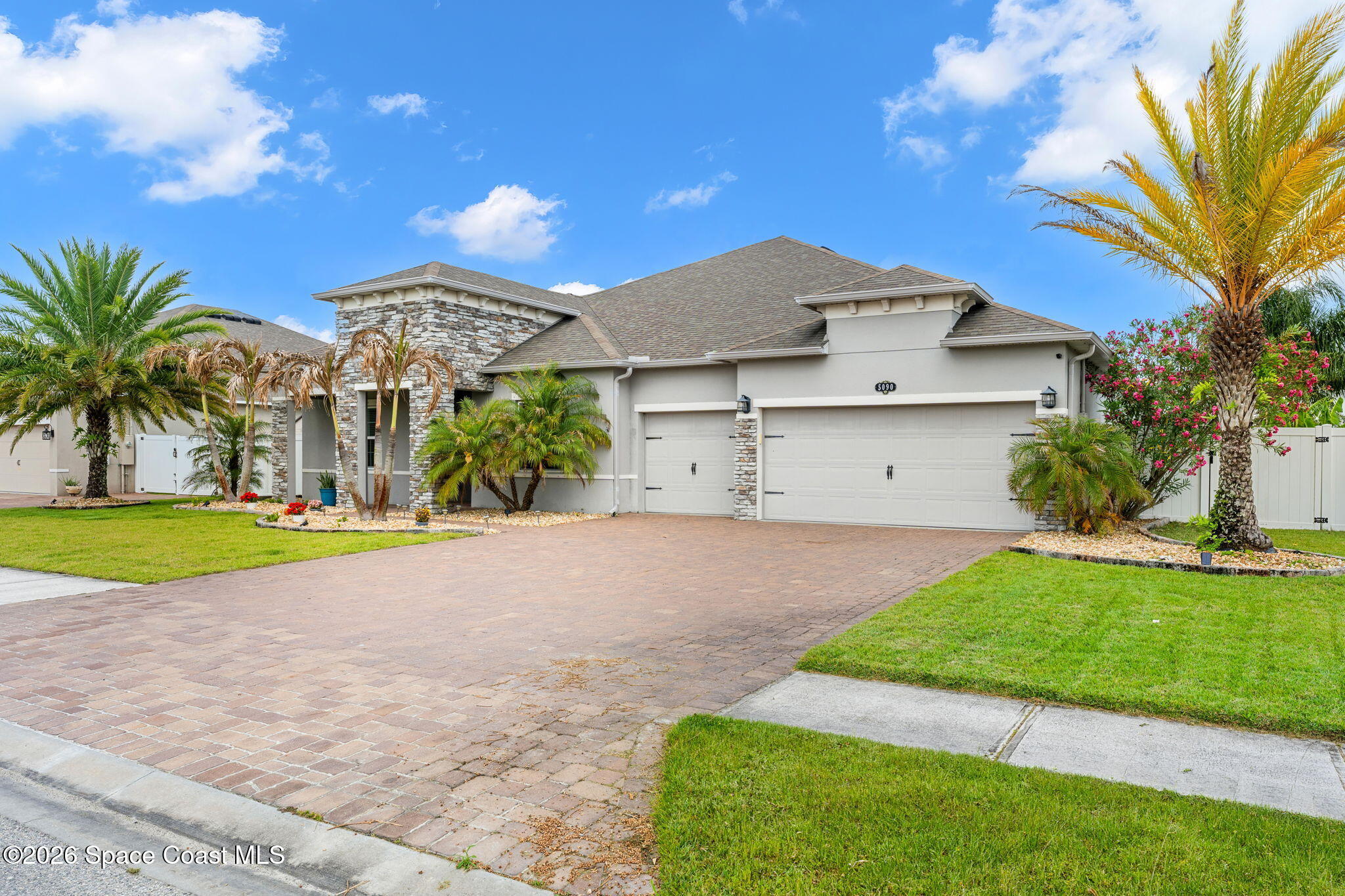 5090 Hebron Drive