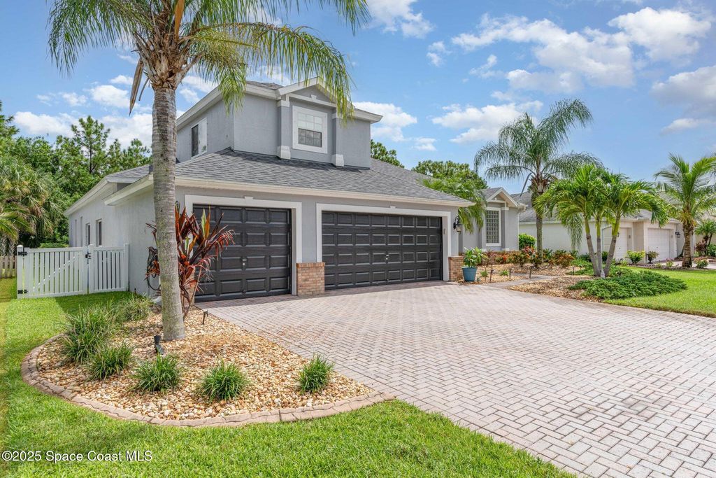 Photo of 278 Brandy Creek Circle SE, Palm Bay, FL 32909 (MLS # 1056378)
