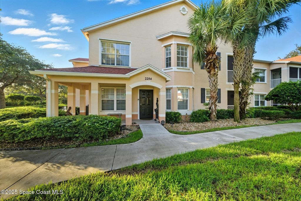 Photo of 2254 57th Circle, Vero Beach, FL 32966 (MLS # 1058672)