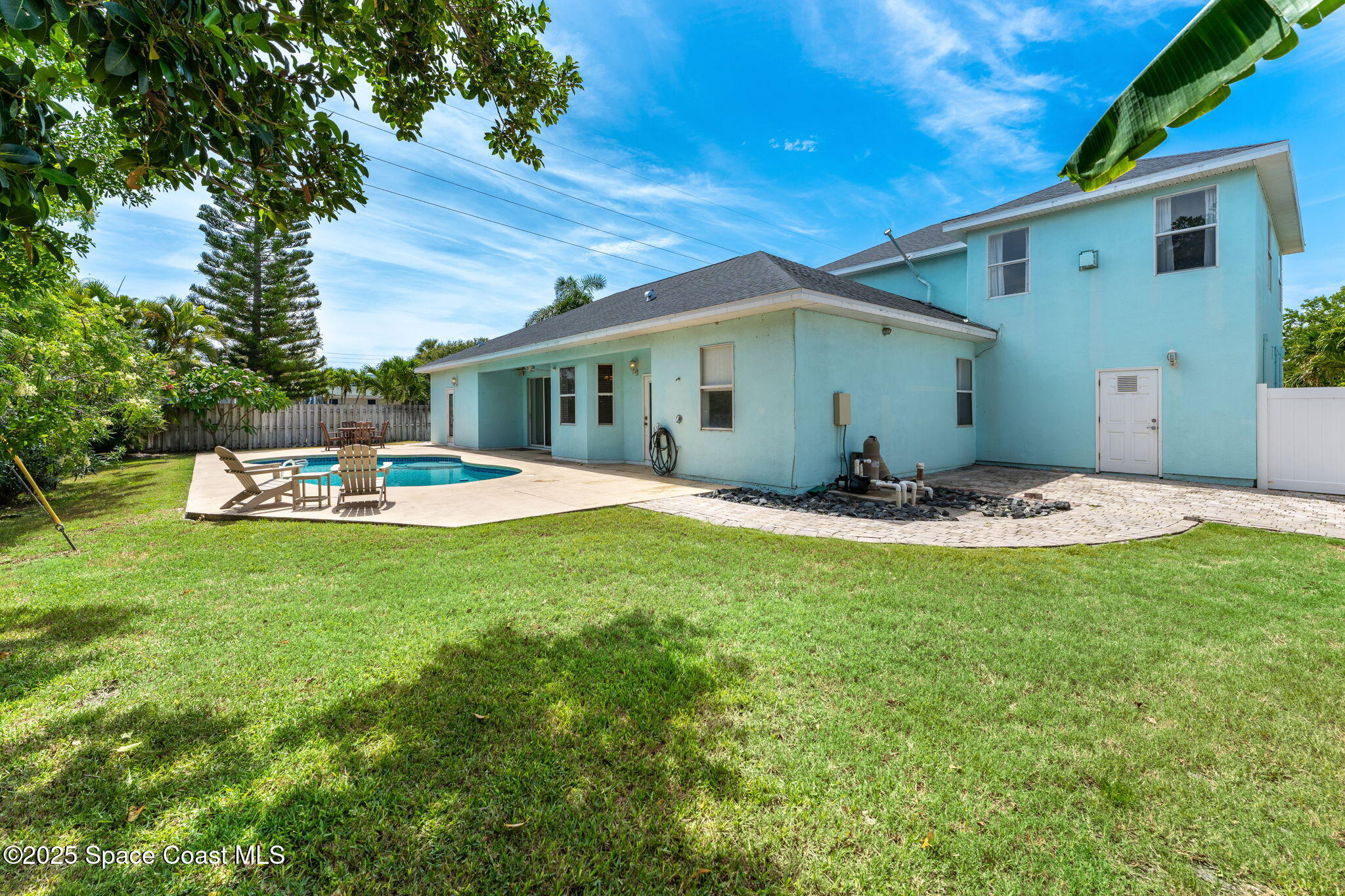 48 Harbor Circle