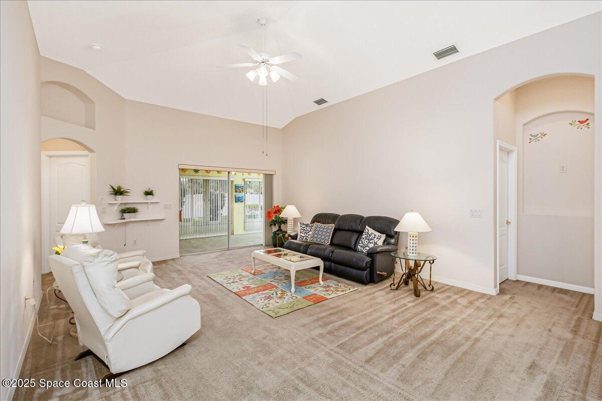 691 Indian Oaks Drive