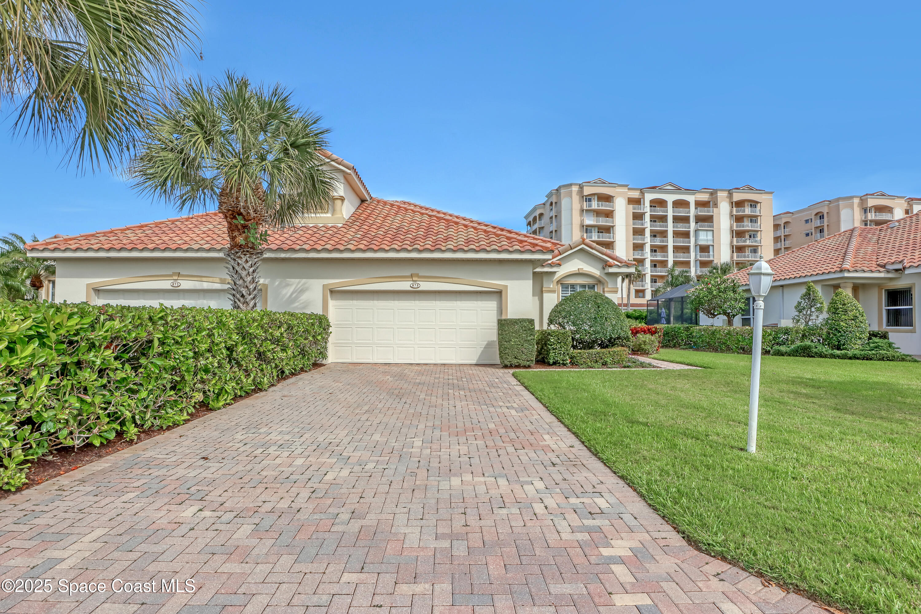 875 Aquarina Boulevard