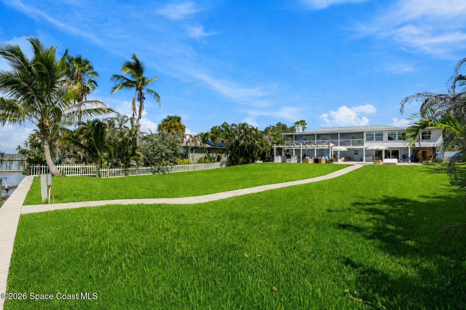 417 Riverview Lane