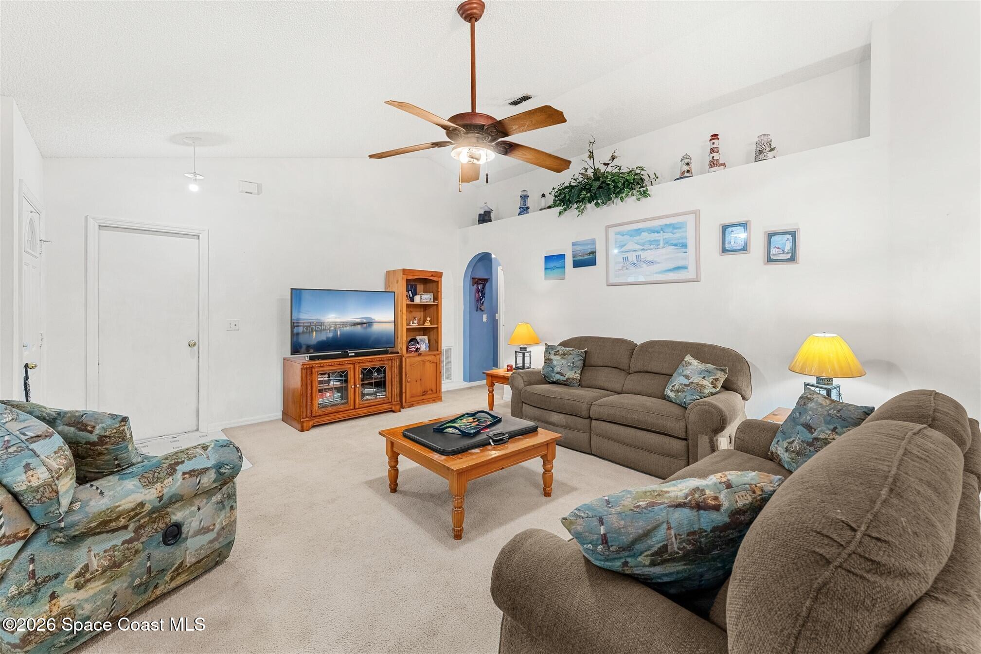 2047 Majestic Pine Court NE