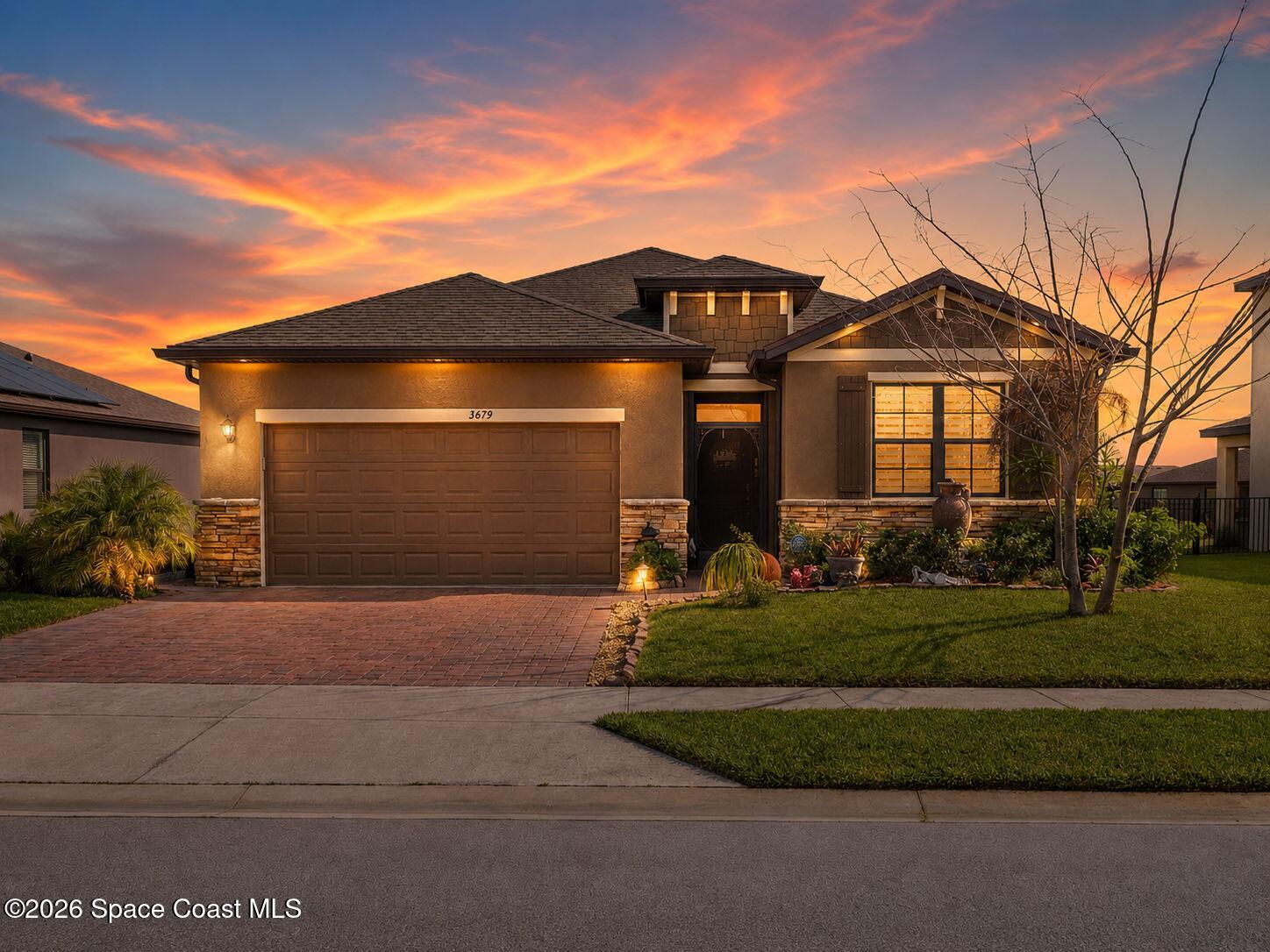 2-web-or-mls-Cypress_Bay_002