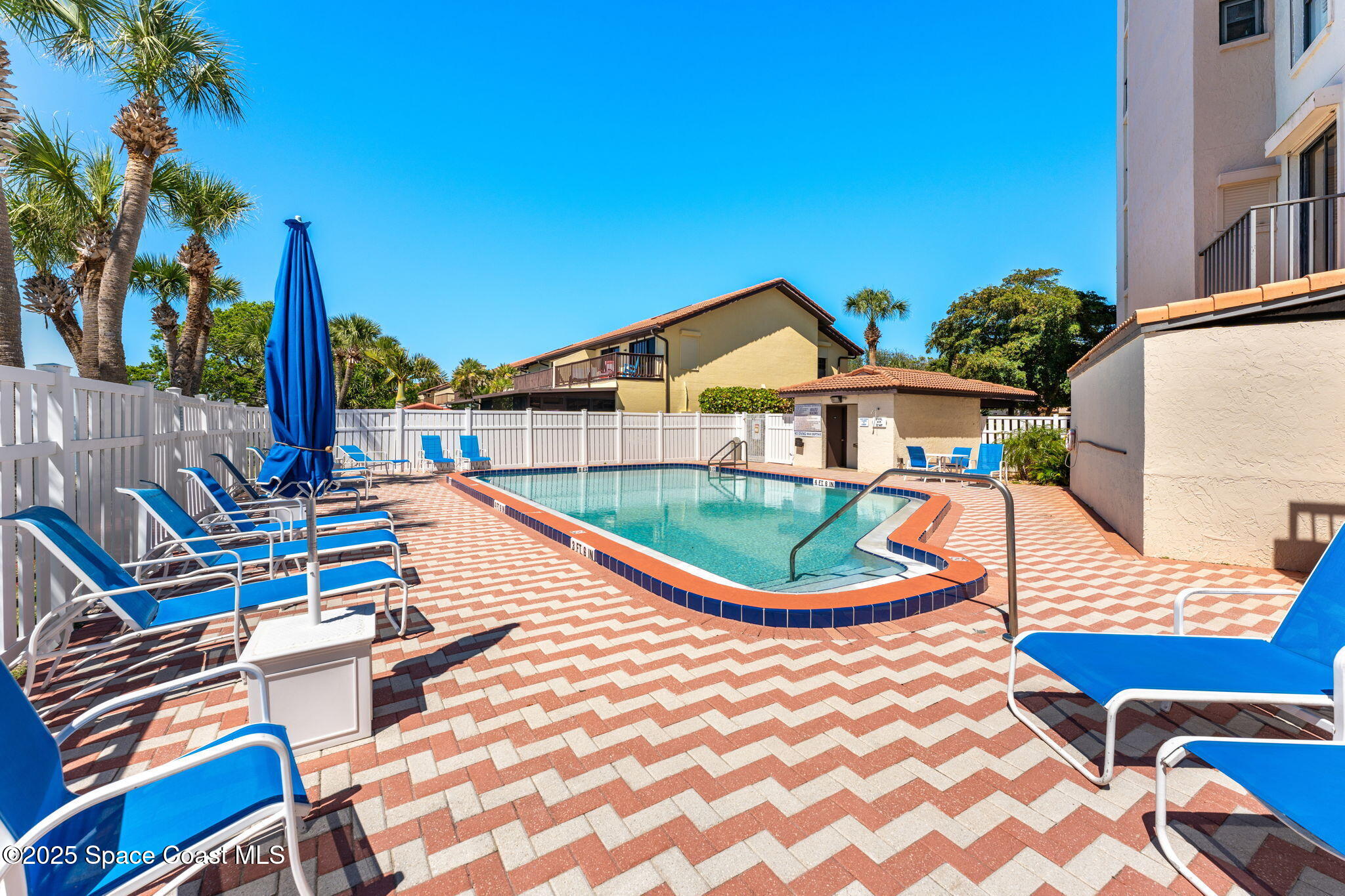 3220 River Villa Way 115