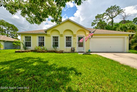941 Gannet Avenue NW Palm Bay FL 32907