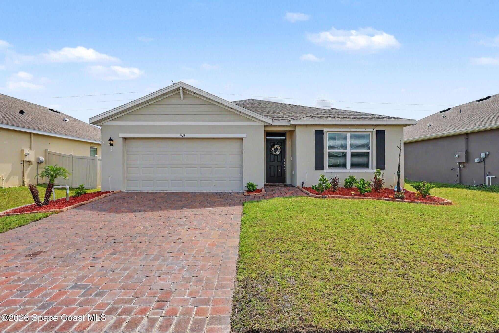 1121 Mcfarland Drive