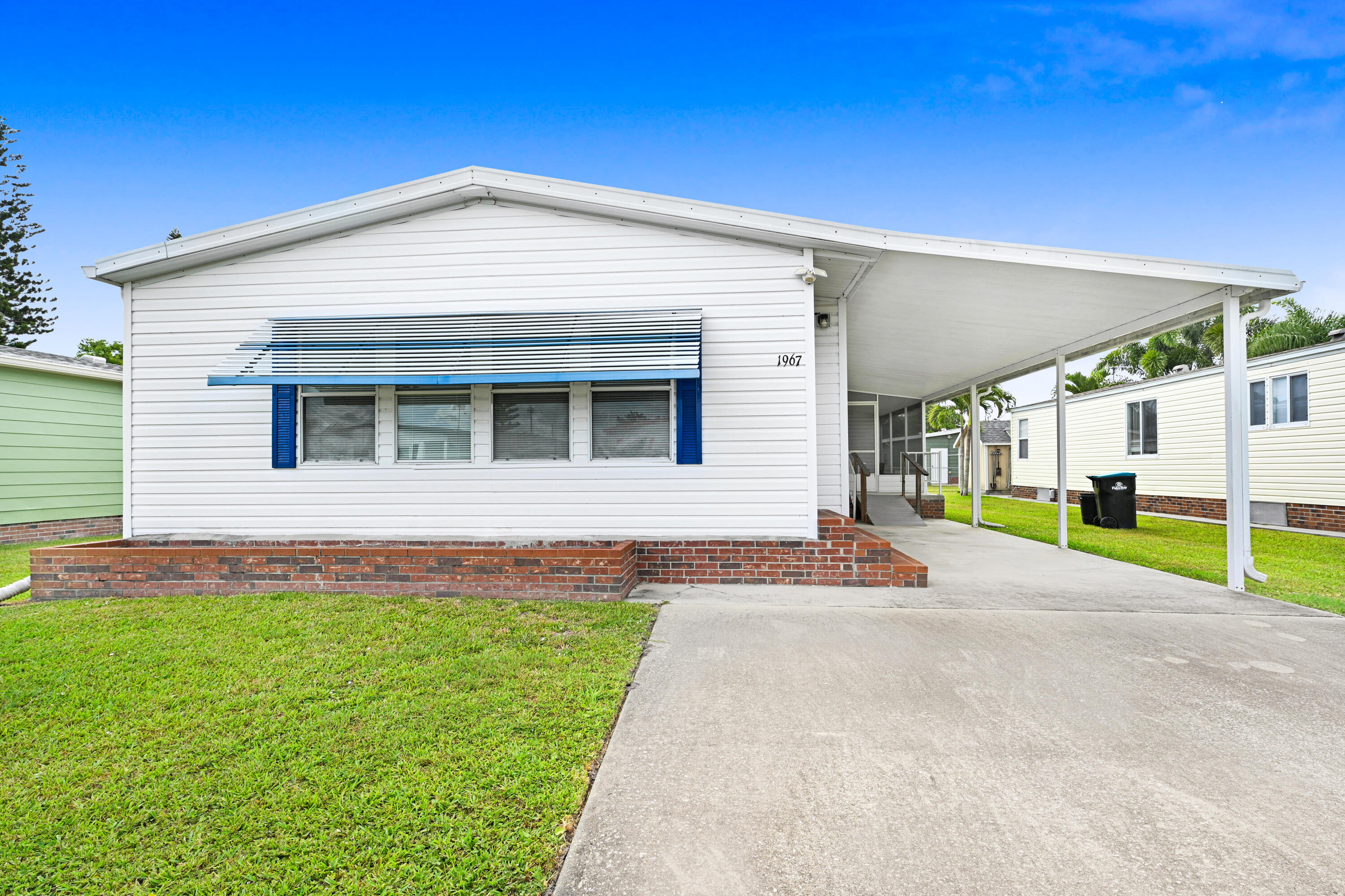 1967 Big Cypress Street NE
