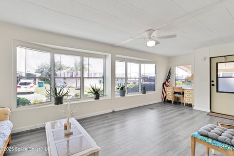 625 Puffin Drive Barefoot Bay FL 32976