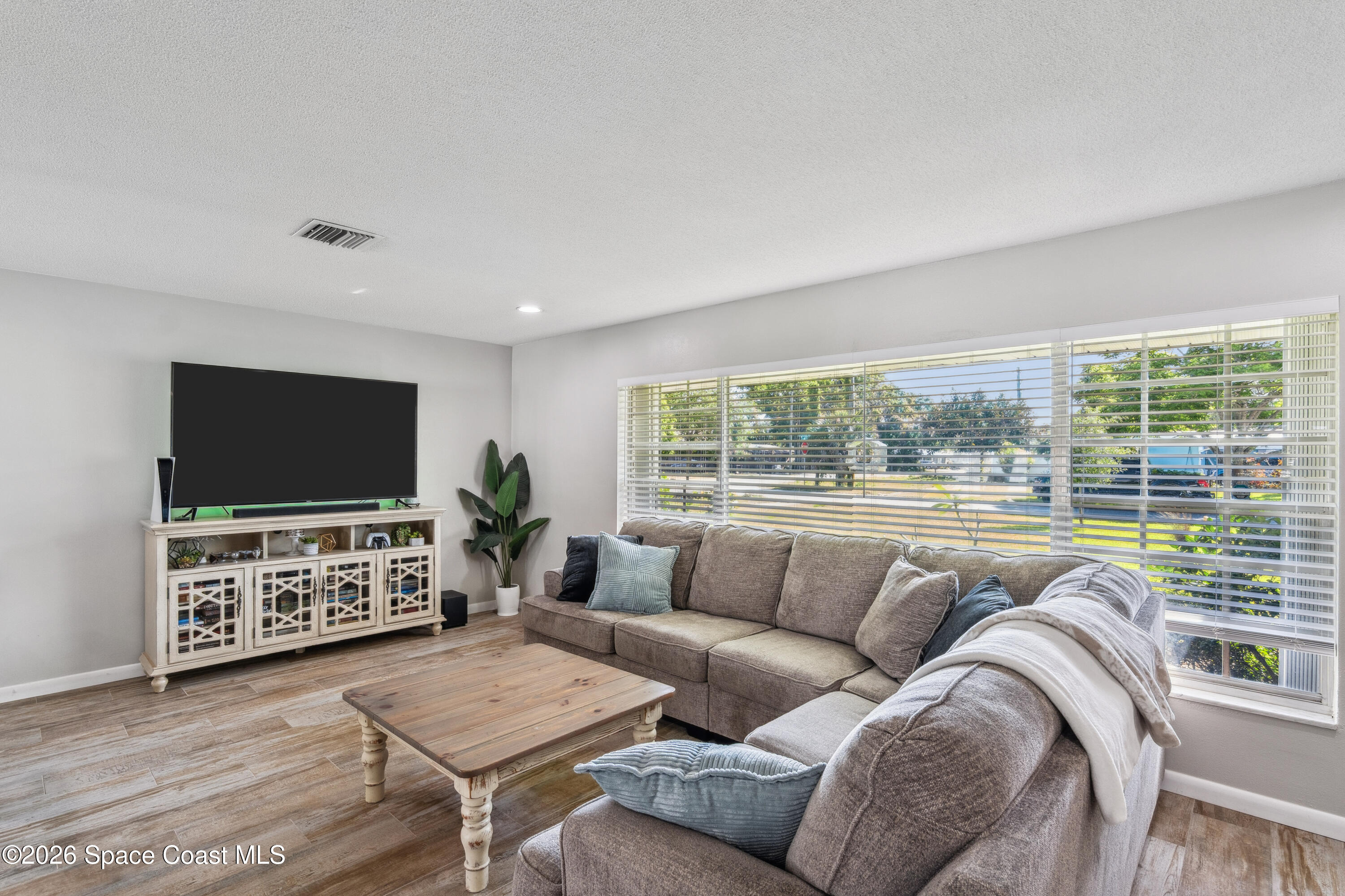 591 Ponderosa Street