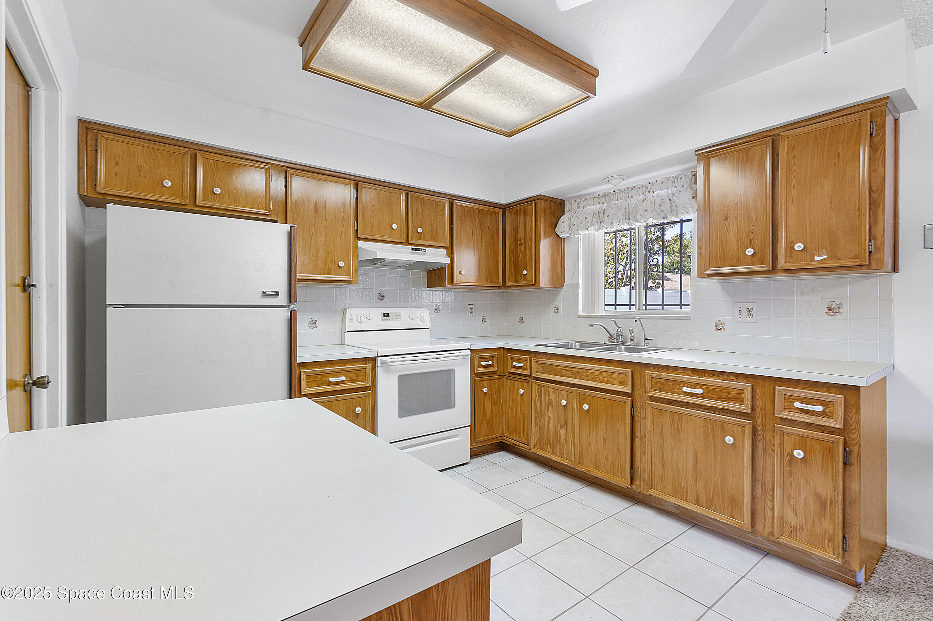 1240 Arlington Circle