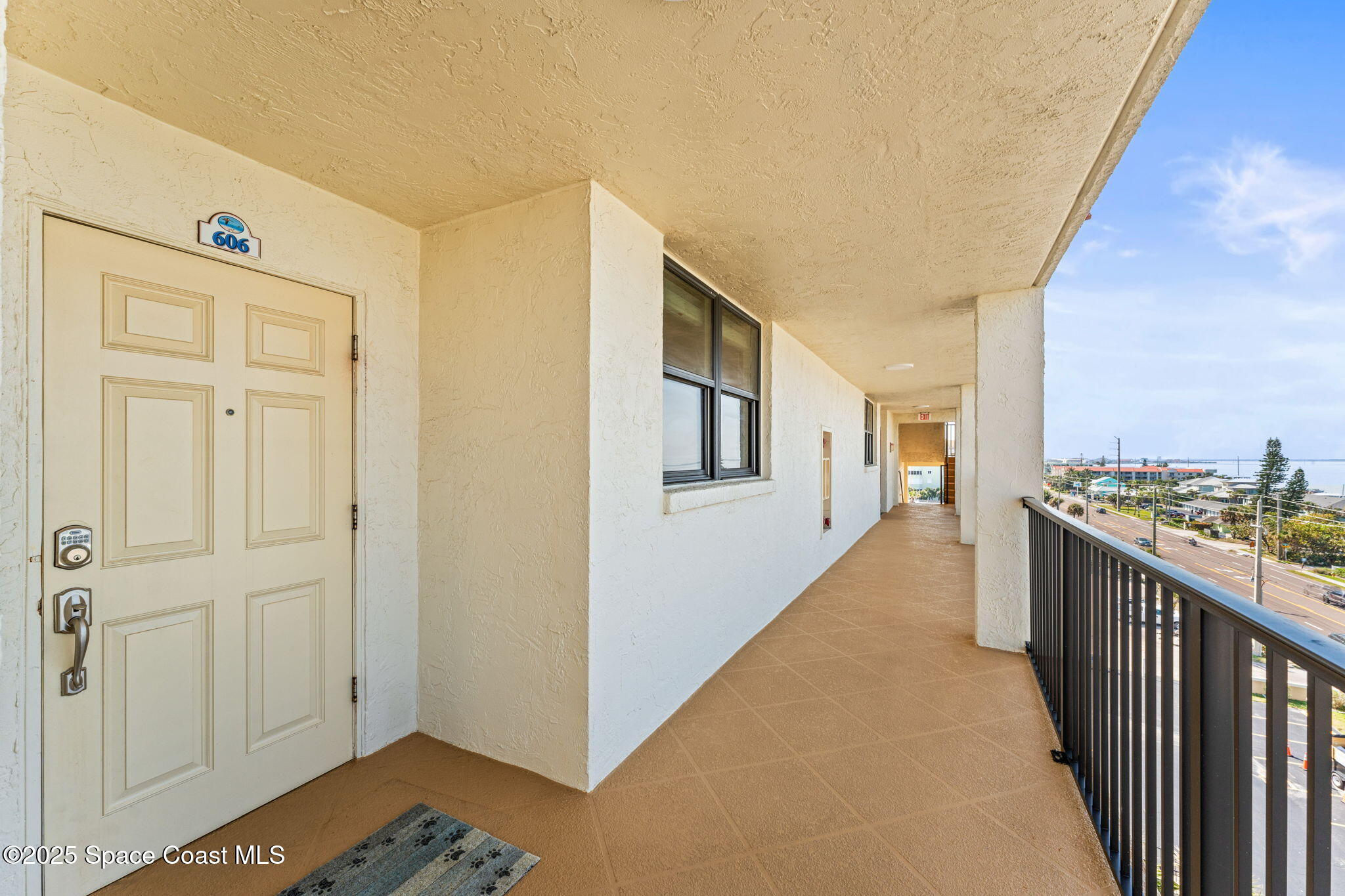 2815 S Atlantic Avenue 606