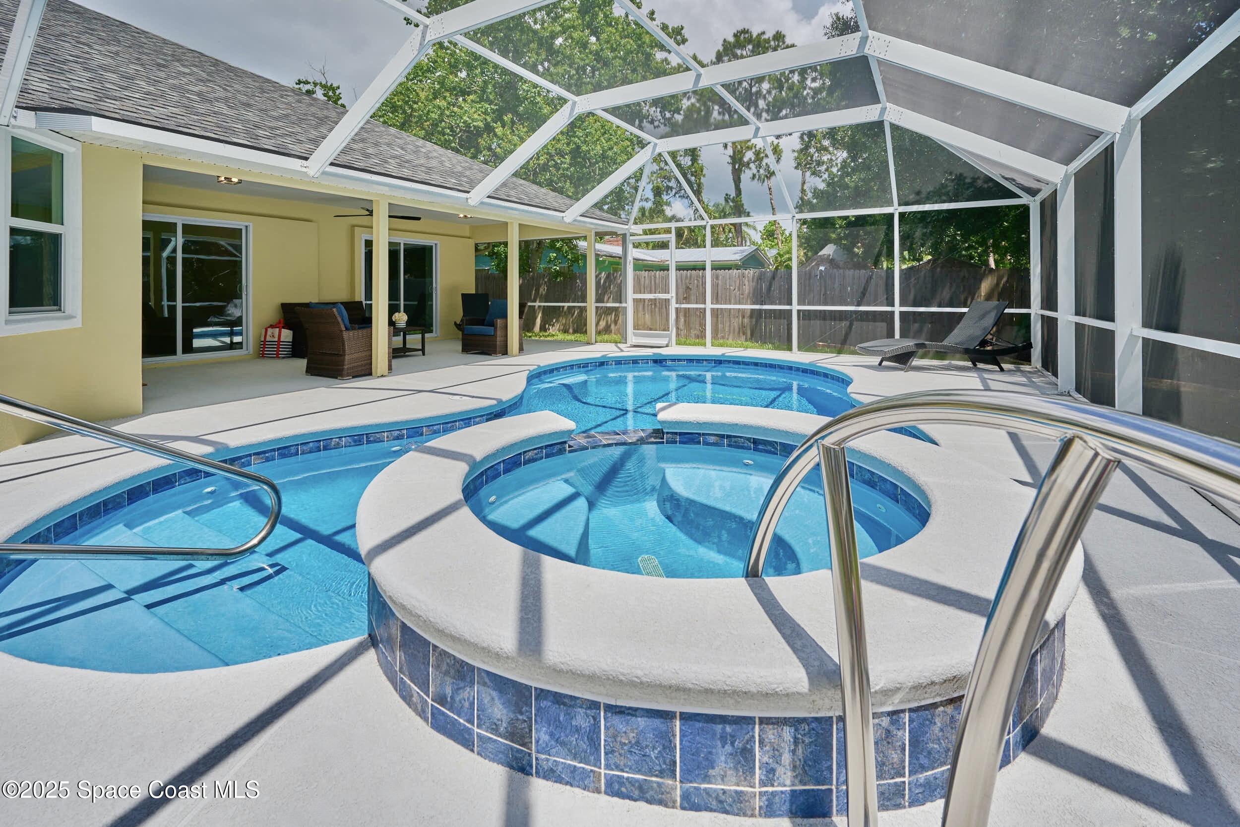 1550 Crowberry Lane