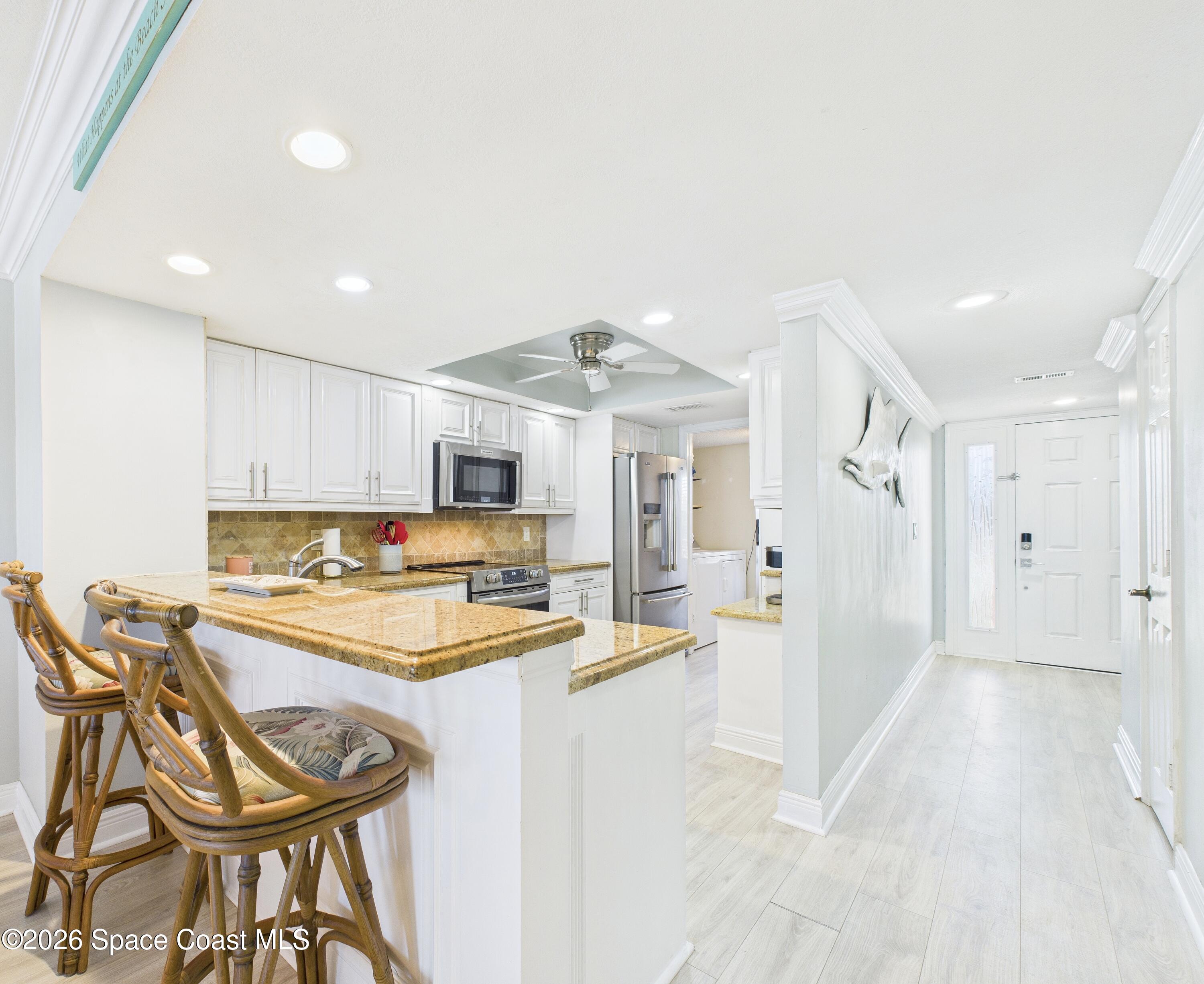 2727 N Highway A1a W 304