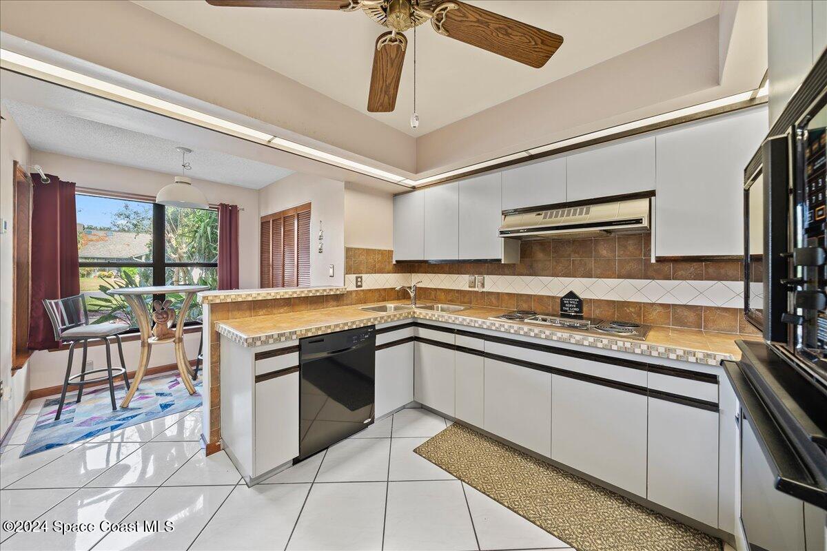 3760 Sawgrass Drive