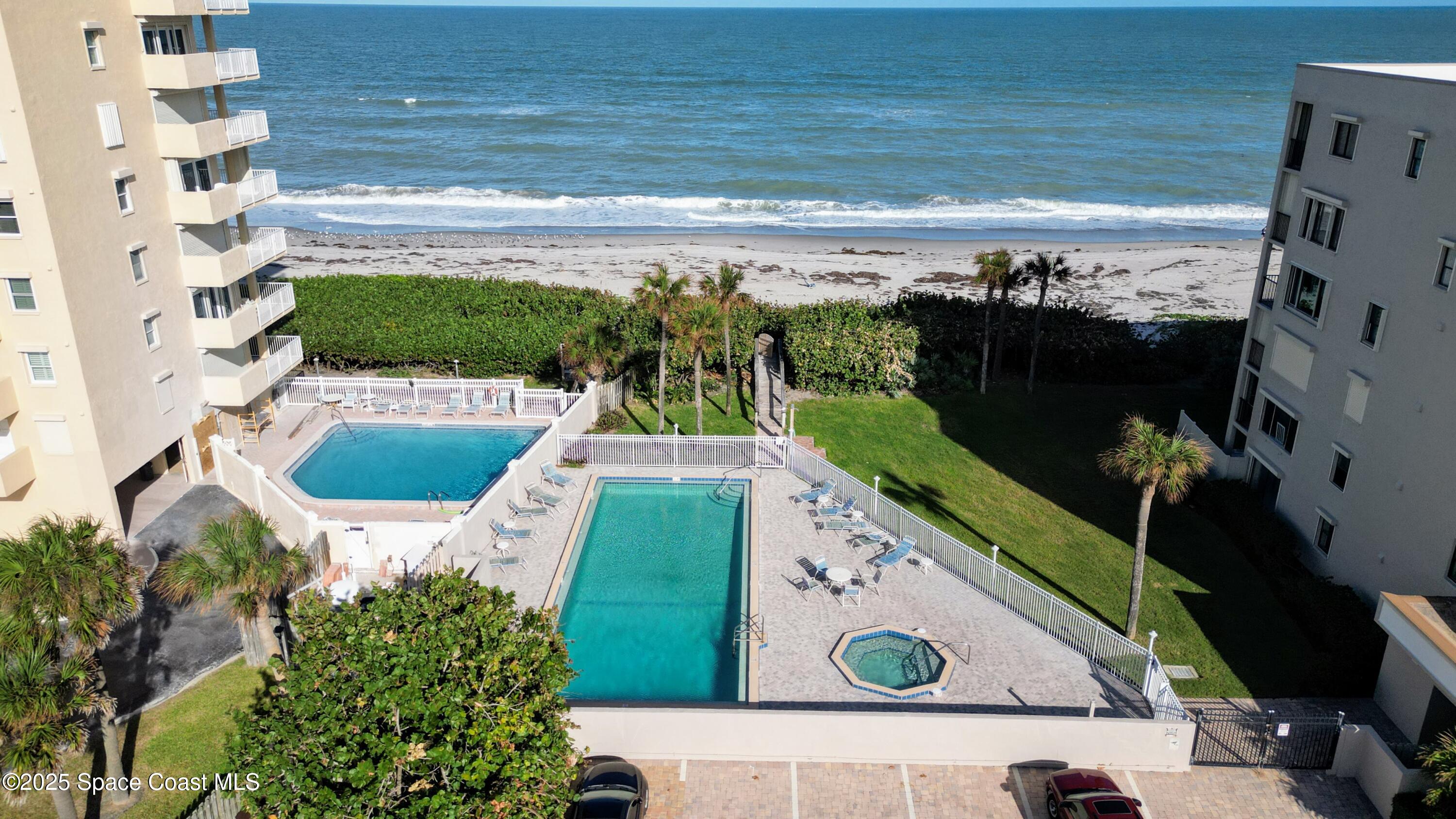 995 N Highway A1a 306