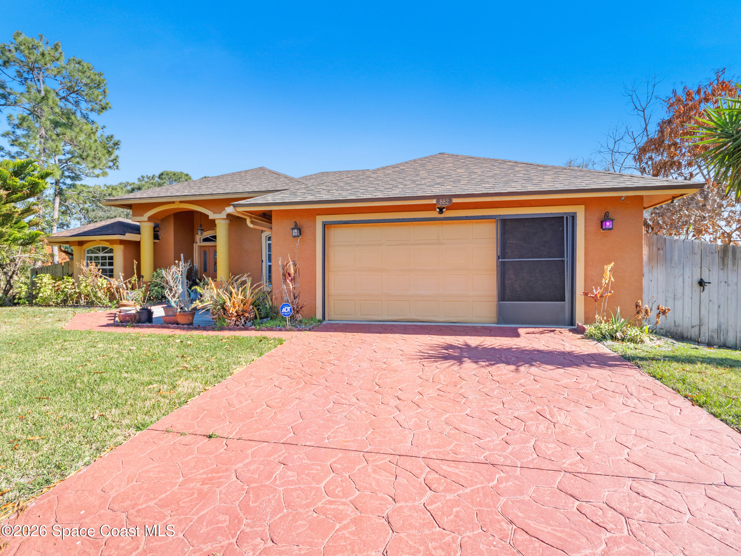 882 Palo Alto Street SE