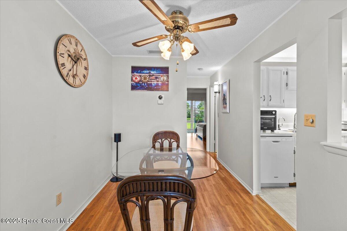 3 Vista Palm Lane 204