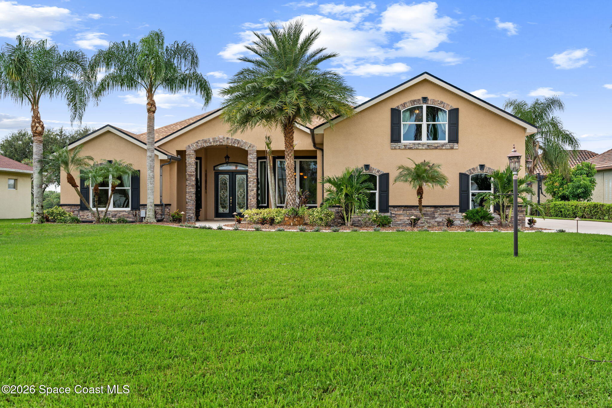 1275 Tuckaway Drive