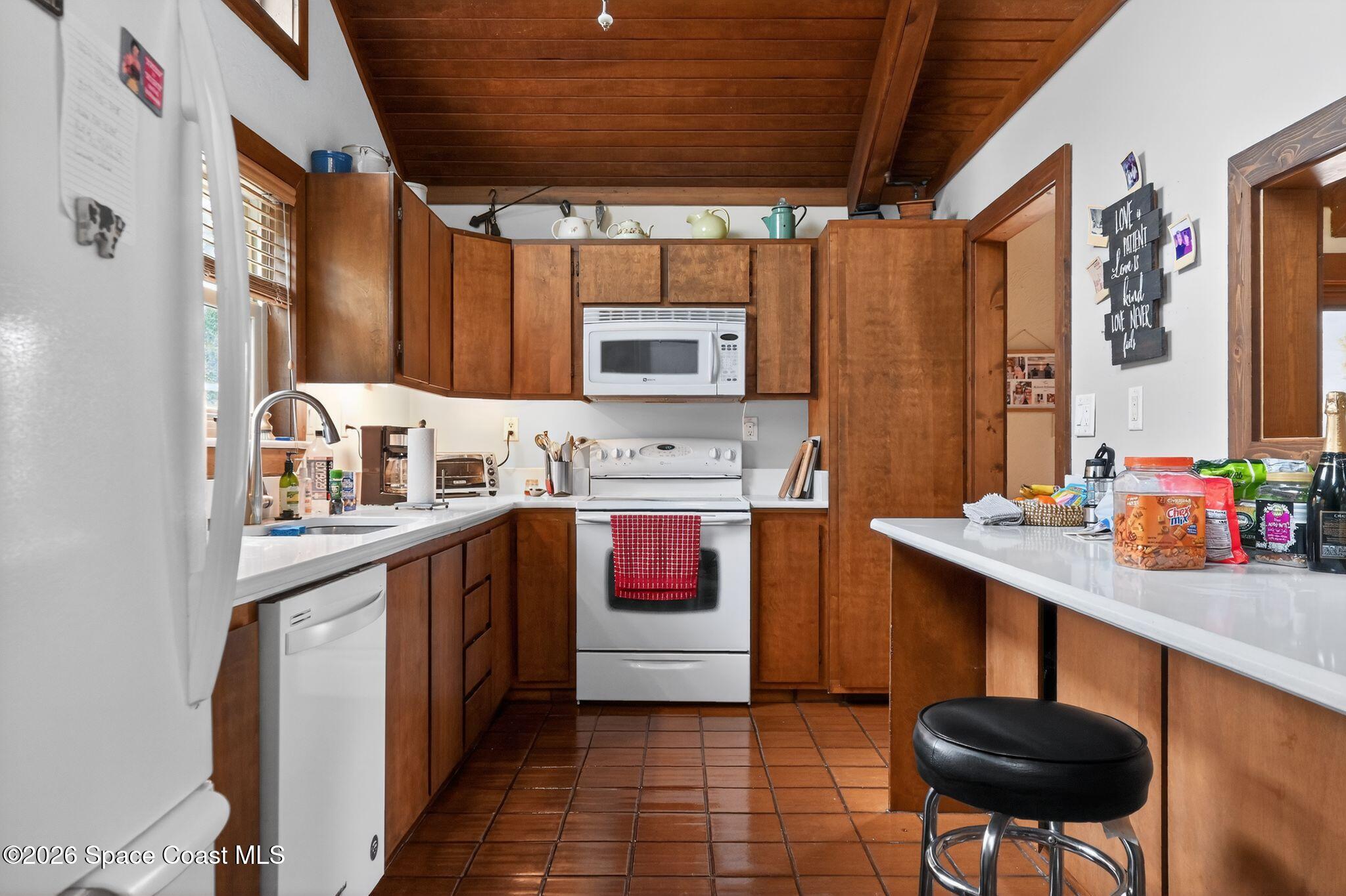 6060 Whispering Lane