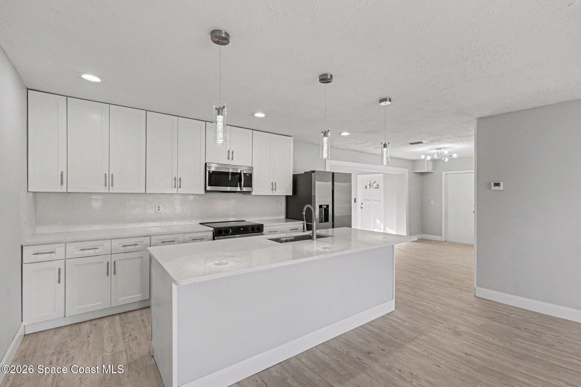 2415 S Fairway Drive