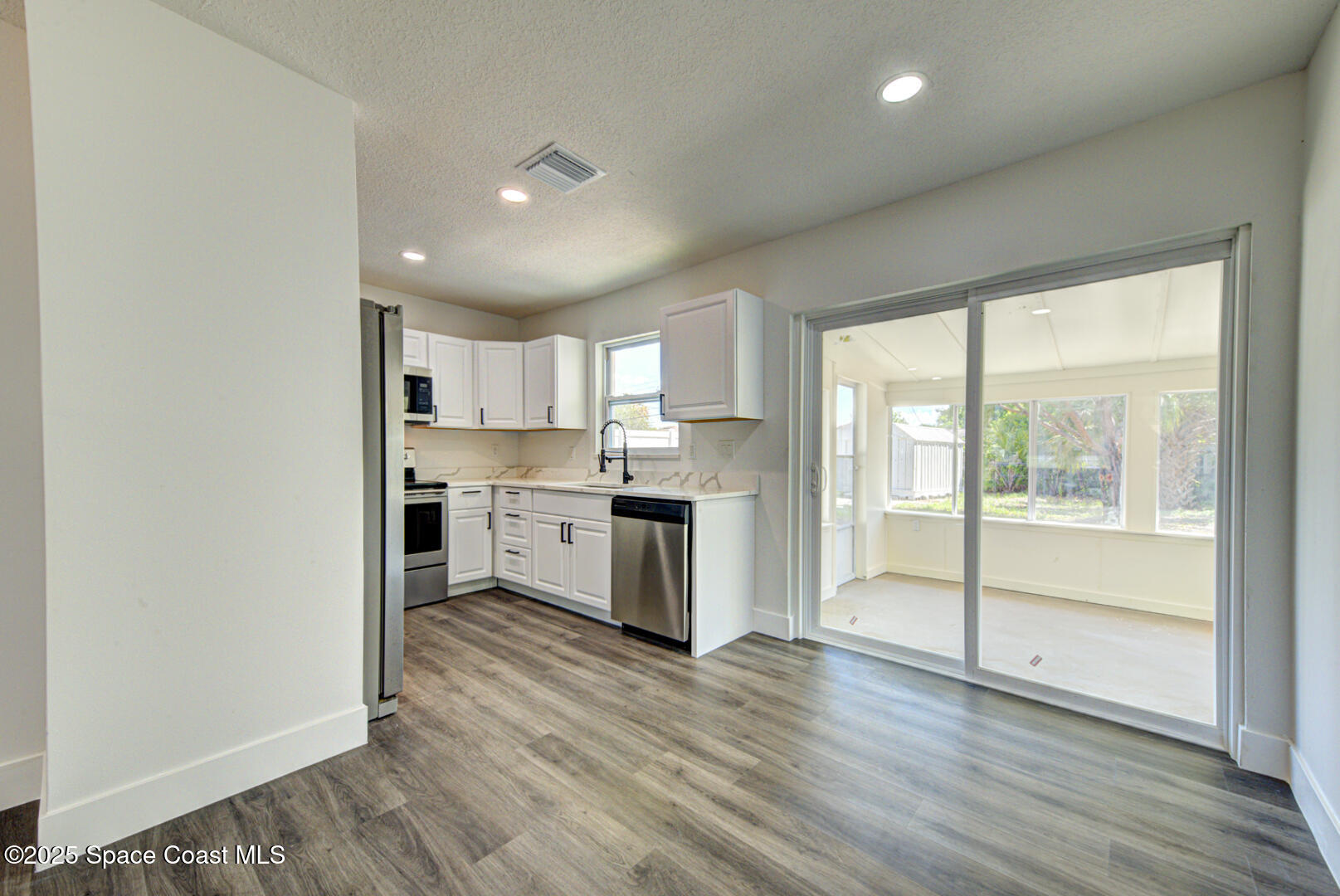 691 Aloha Avenue
