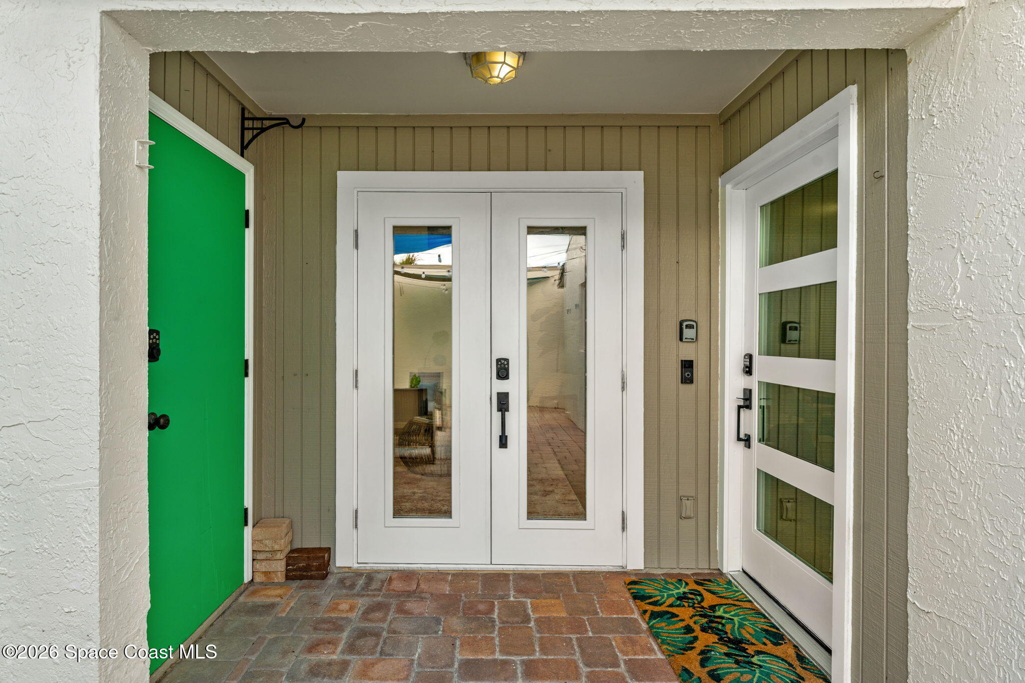 420 Hawthorne Court