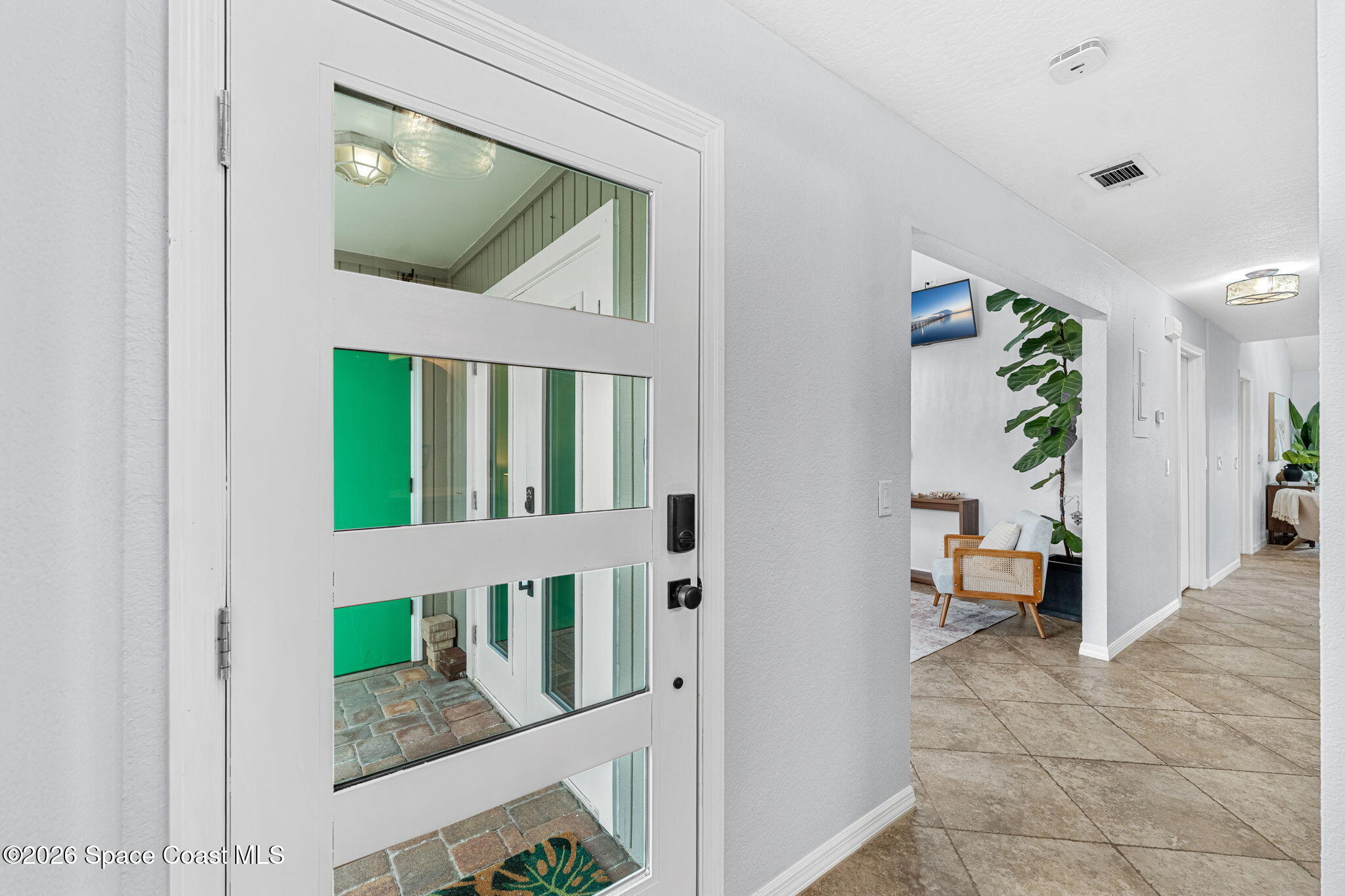 420 Hawthorne Court