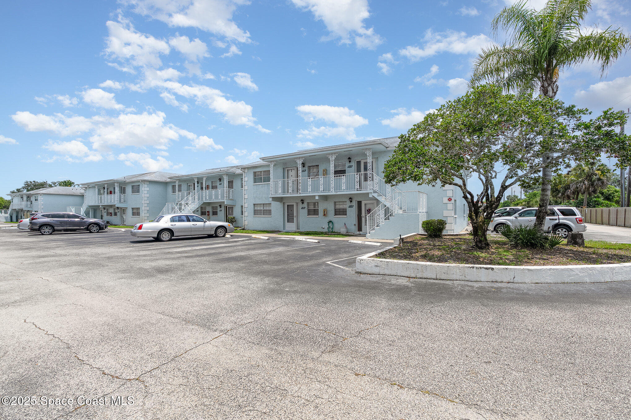 1005 Knox Mcrae Drive B-210