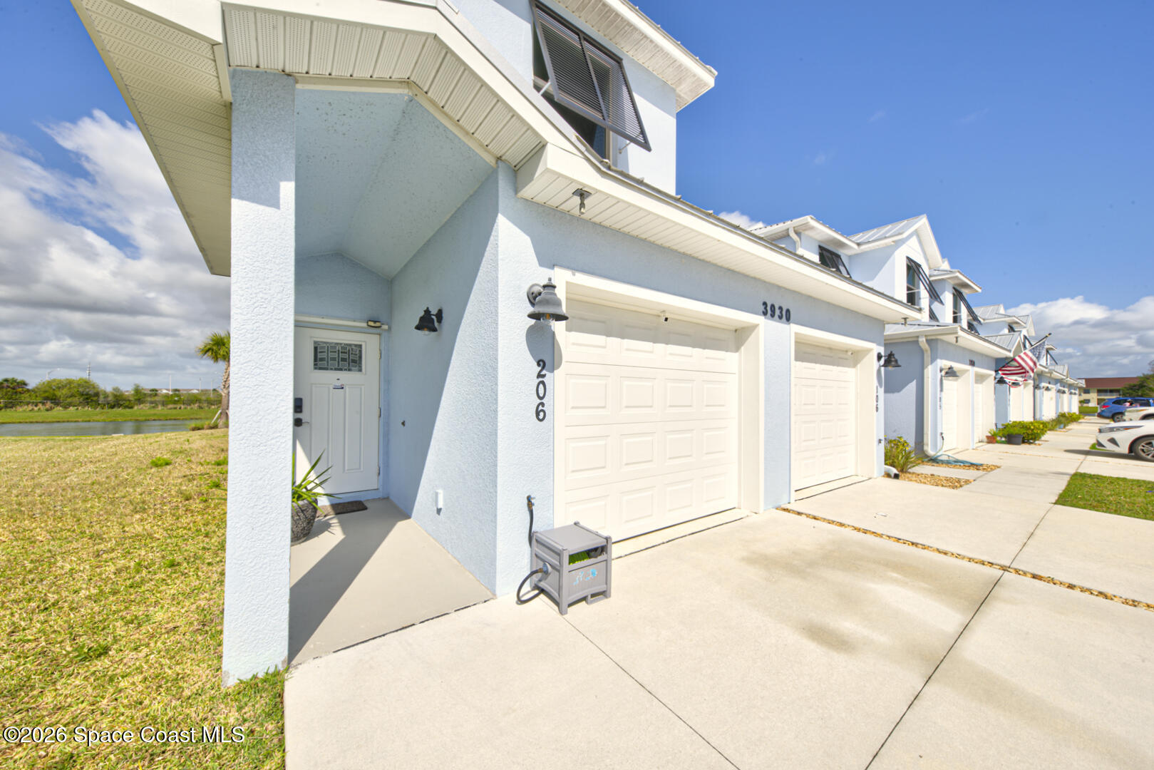 3930 Playa Del Sol Drive 206