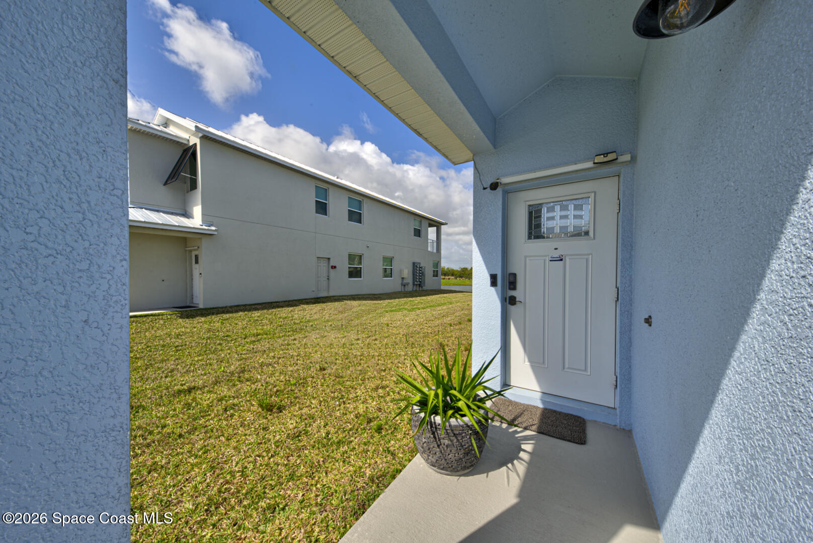 3930 Playa Del Sol Drive 206